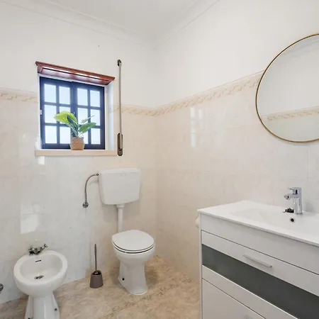 Casa Jasmin - Peaceful Retreat On Silver Coast * Reguengo Grande